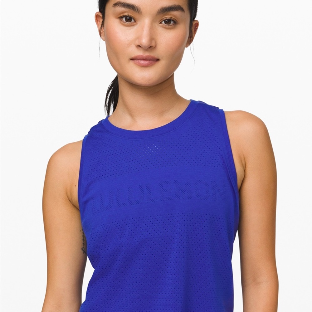 💙Lululemon Breeze By Muscle Crop Tank *Lululemon